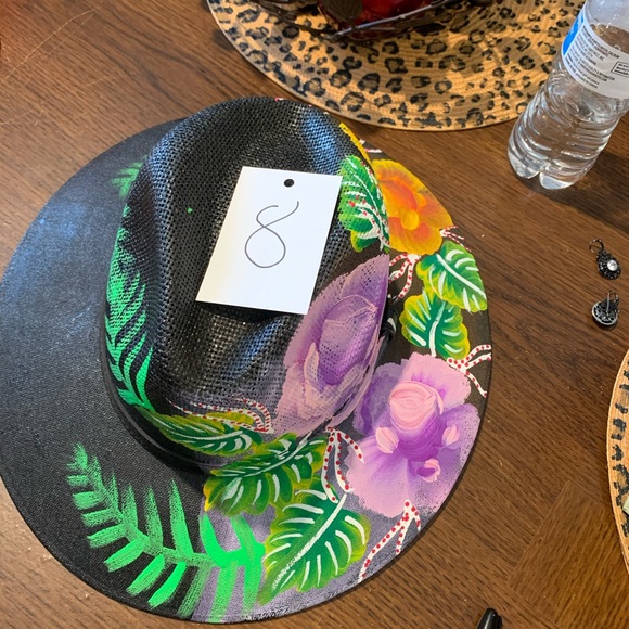 Todo Nuevo - Picture 8 of 8